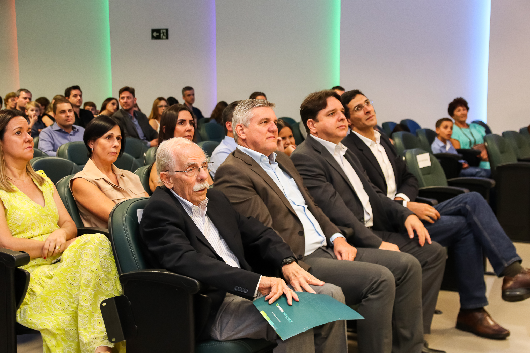 Formatura do MBA voltado a cooperados da Credicitrus acontece em Ribeirão Preto